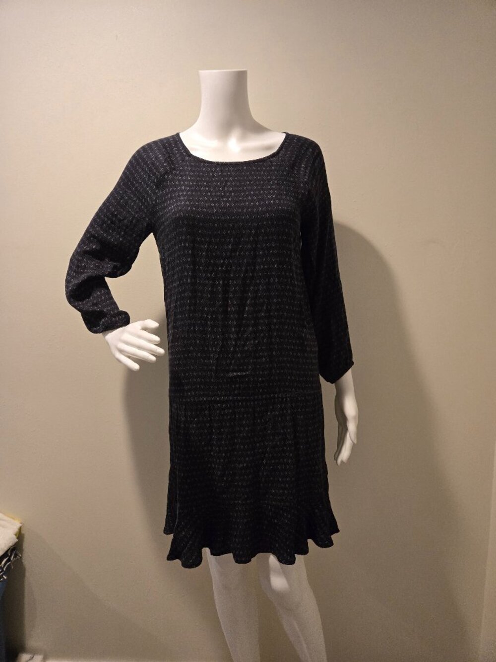 Soft Joie Diamond Print Ruffle Hem Dress Blue White XXS